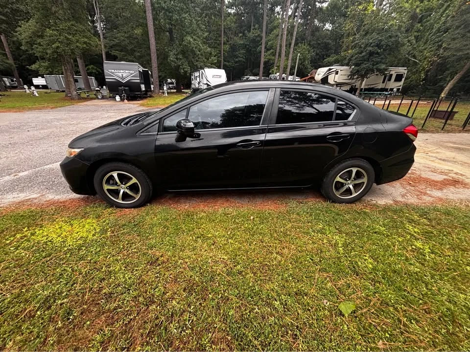 2015 Honda Civic 9th Gen - Image 10 of 10