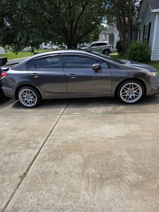 2015 Honda Civic 9th Gen - Image 6 of 6