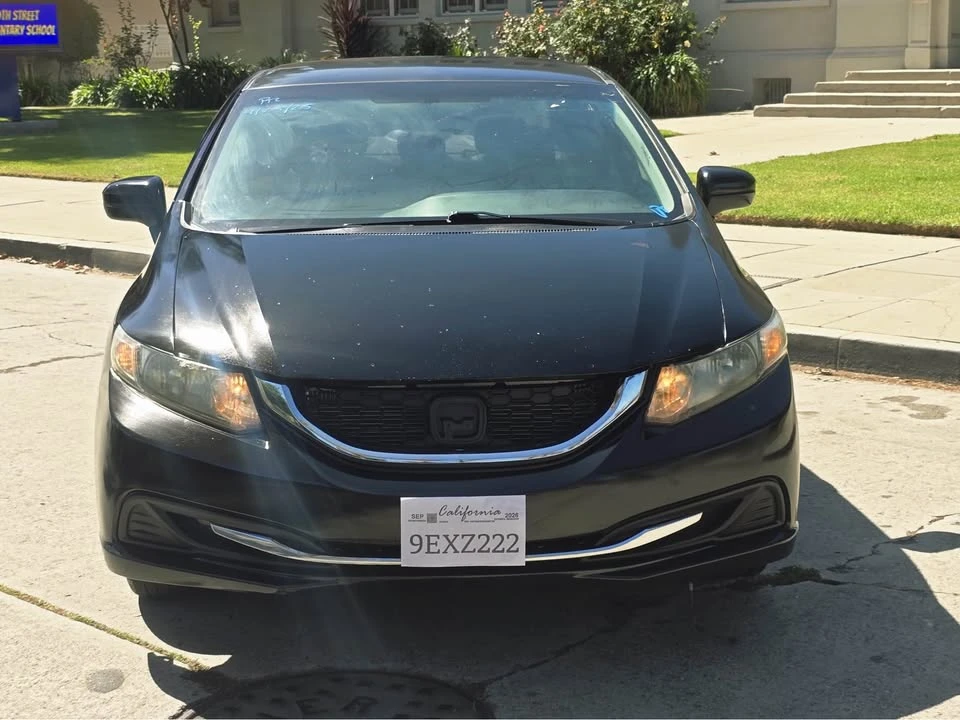 2015 Honda Civic 9th Gen - Image 4 of 15