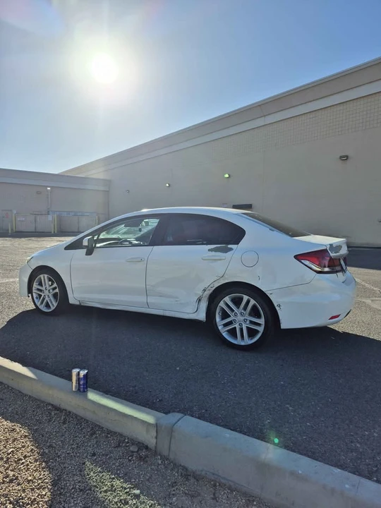 2015 Honda Civic 9th Gen - Image 4 of 16