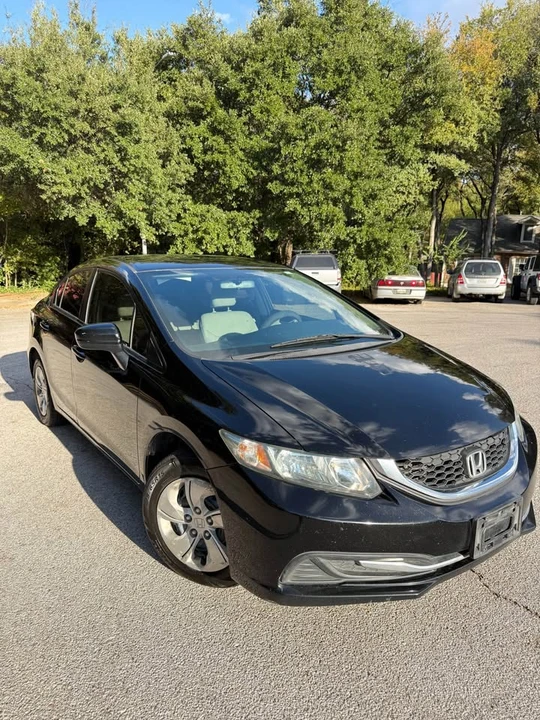 2015 Honda Civic 9th Gen - Image 2 of 9