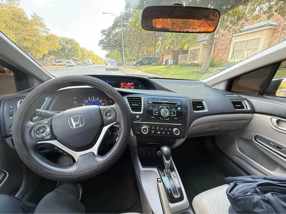 2015 Honda Civic 9th Gen - Image 9 of 9