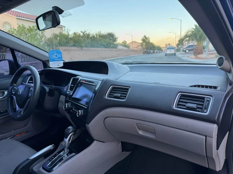 2015 Honda Civic 9th Gen - Image 7 of 12