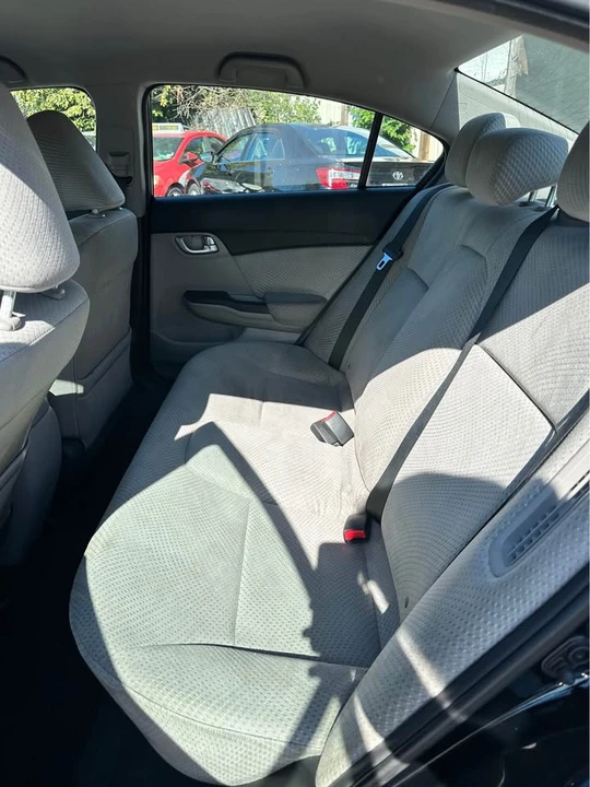 2015 Honda Civic 9th Gen - Image 12 of 13