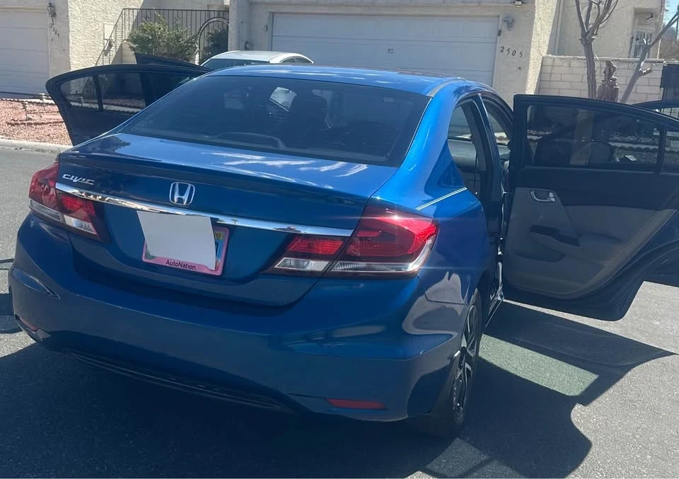 2015 Honda Civic 9th Gen - Image 4 of 8
