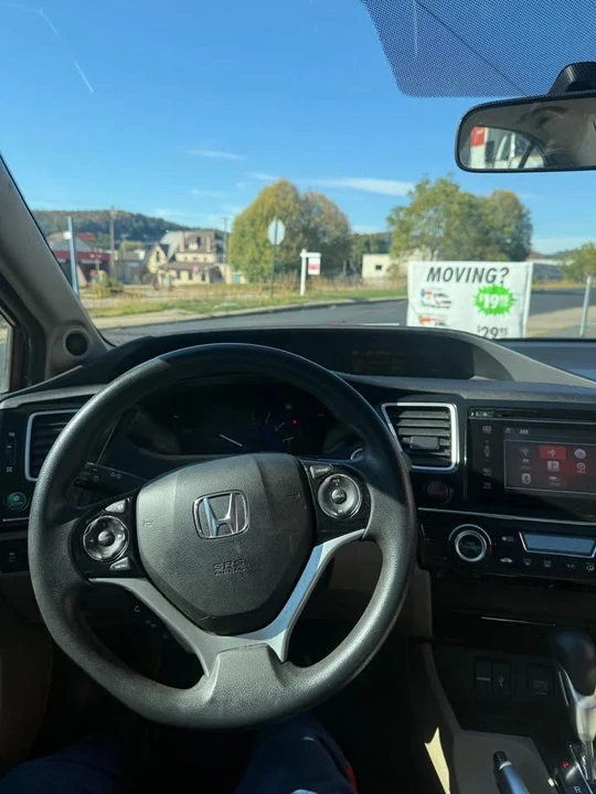 2015 Honda Civic 9th Gen - Image 6 of 16