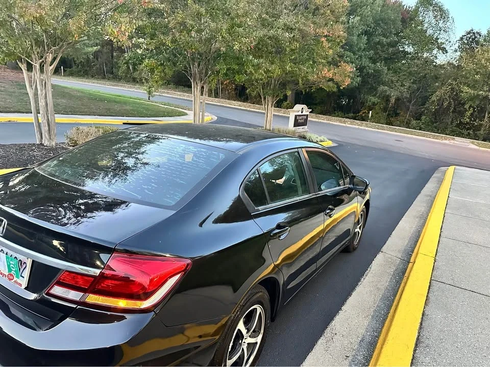 2015 Honda Civic 9th Gen - Image 4 of 14
