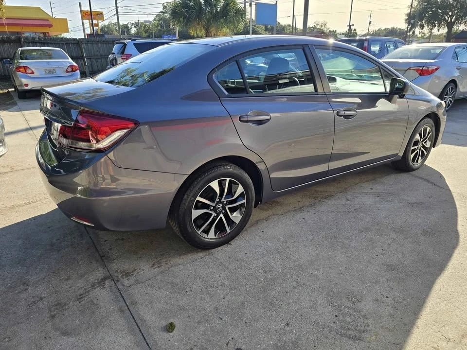 2015 Honda Civic 9th Gen - Image 6 of 20