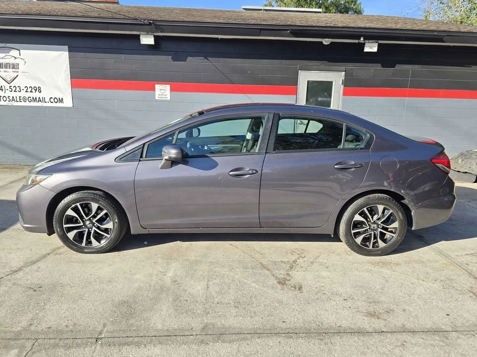 2015 Honda Civic 9th Gen - Image 3 of 19