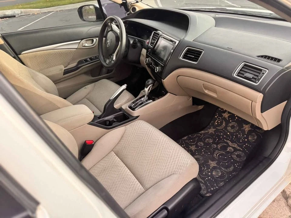 2015 Honda Civic 9th Gen - Image 13 of 18