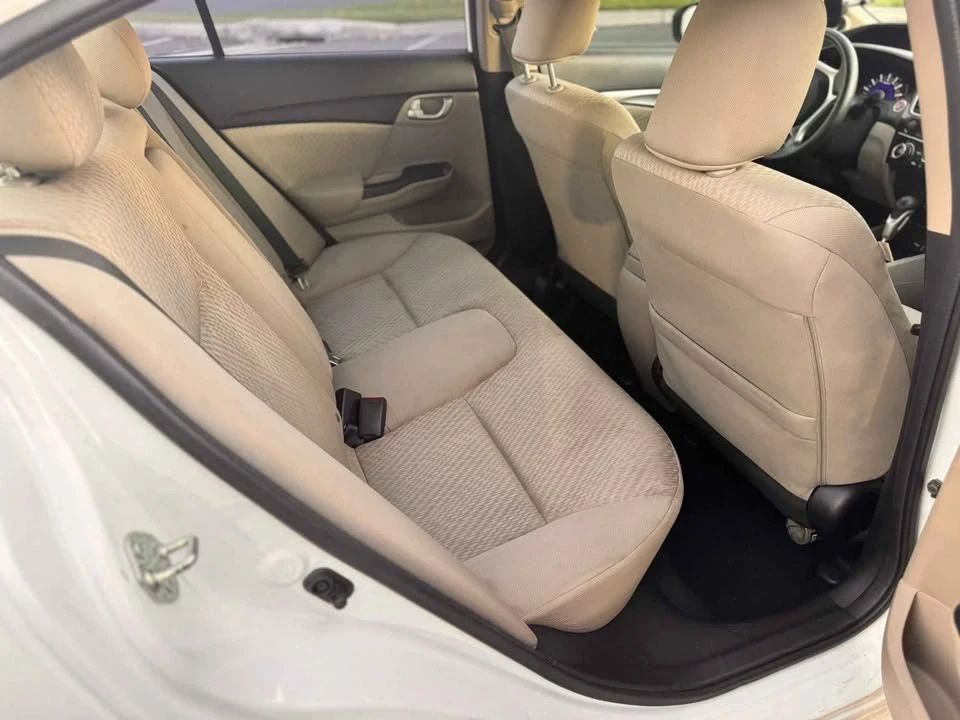 2015 Honda Civic 9th Gen - Image 16 of 18
