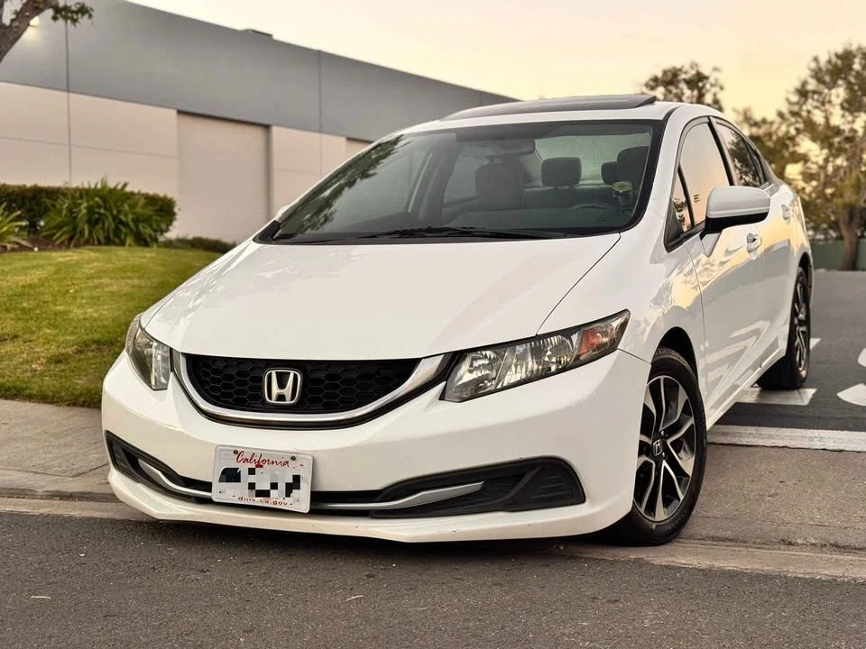 2015 Honda Civic 9th Gen - Image 5 of 18