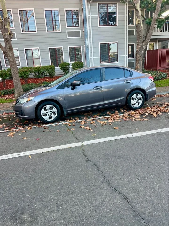 2015 Honda Civic 9th Gen - Image 15 of 18