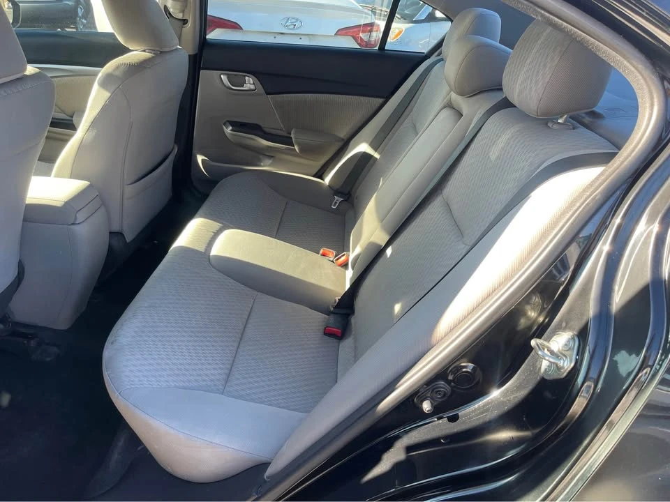 2015 Honda Civic 9th Gen - Image 16 of 20
