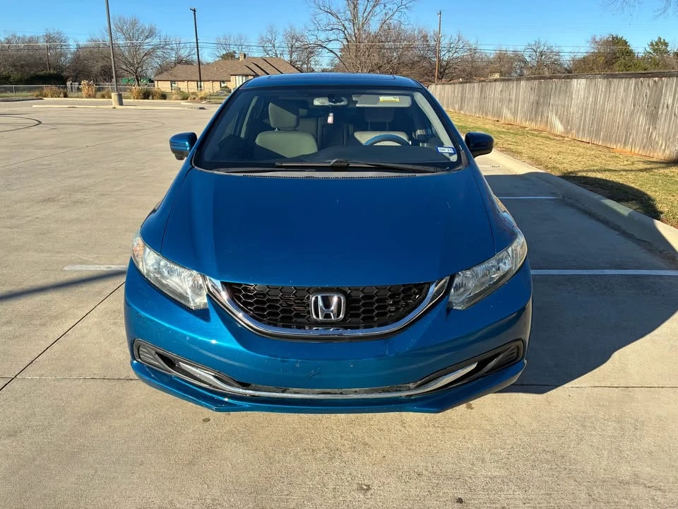 2015 Honda Civic 9th Gen - Image 3 of 16