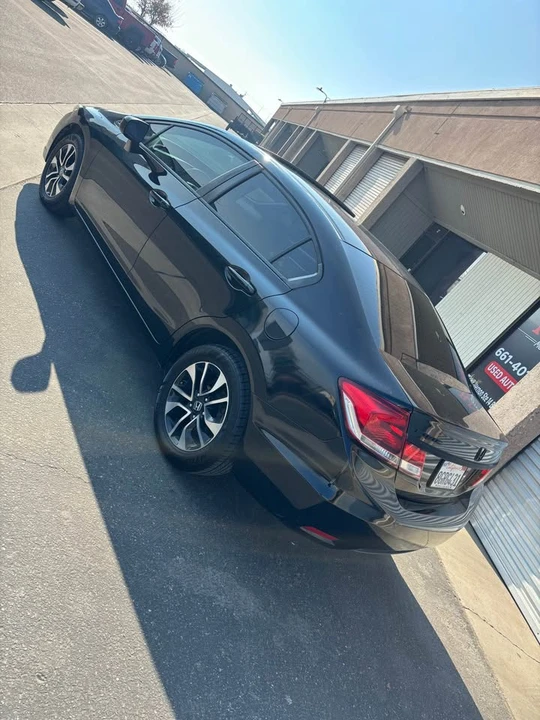 2015 Honda Civic 9th Gen - Image 4 of 10