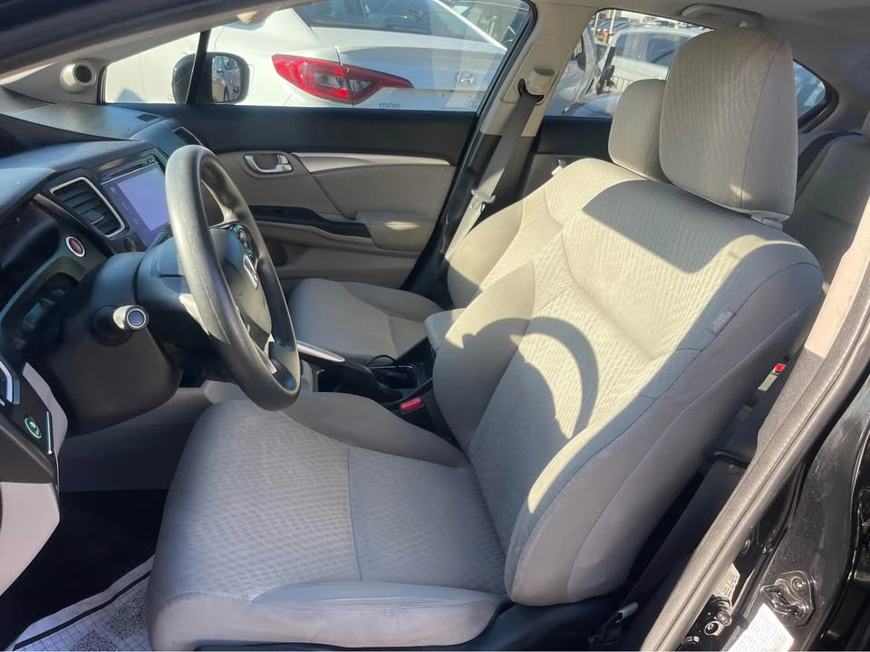 2015 Honda Civic 9th Gen - Image 13 of 20