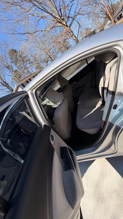 2015 Honda Civic 9th Gen - Image 6 of 9