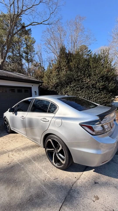 2015 Honda Civic 9th Gen - Image 2 of 9