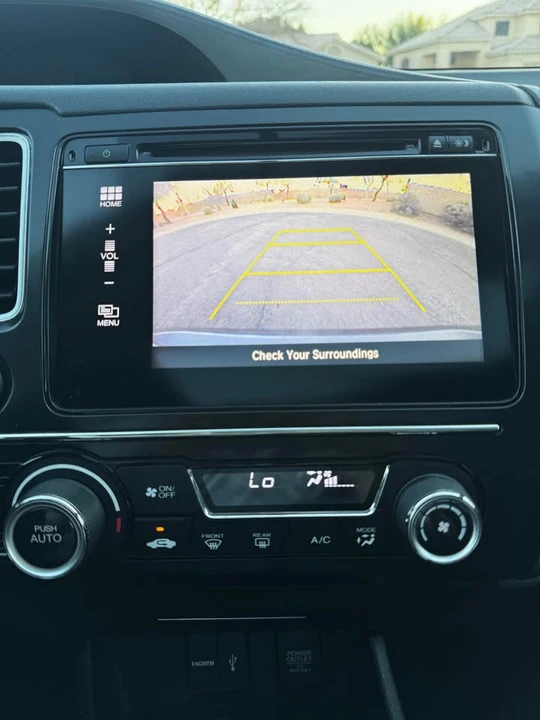 2015 Honda Civic 9th Gen - Image 11 of 12