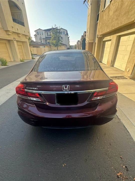 2015 Honda Civic 9th Gen - Image 5 of 12