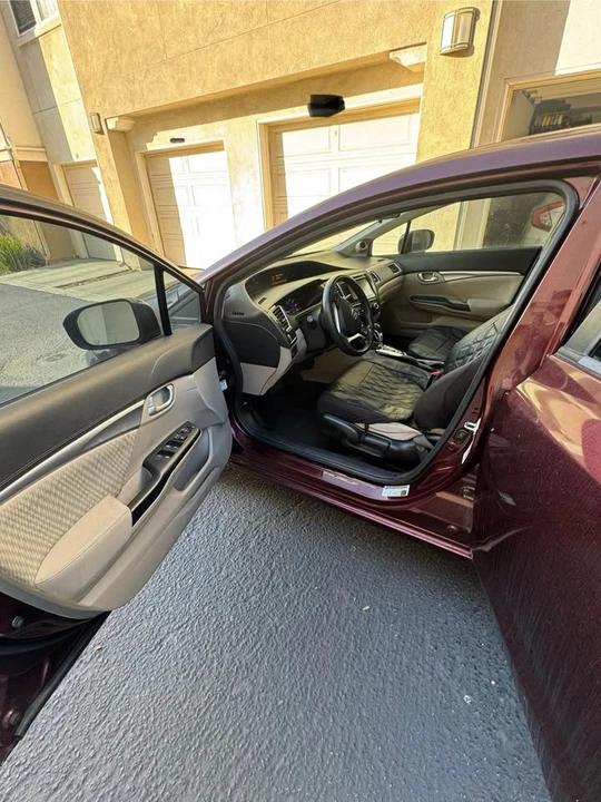 2015 Honda Civic 9th Gen - Image 8 of 12