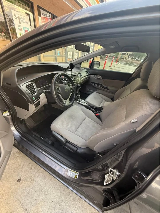 2015 Honda Civic 9th Gen - Image 5 of 6