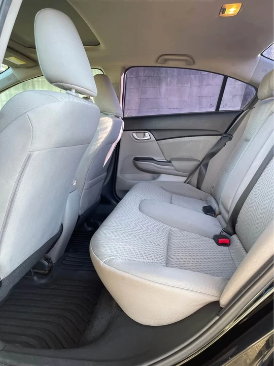 2015 Honda Civic 9th Gen - Image 10 of 11