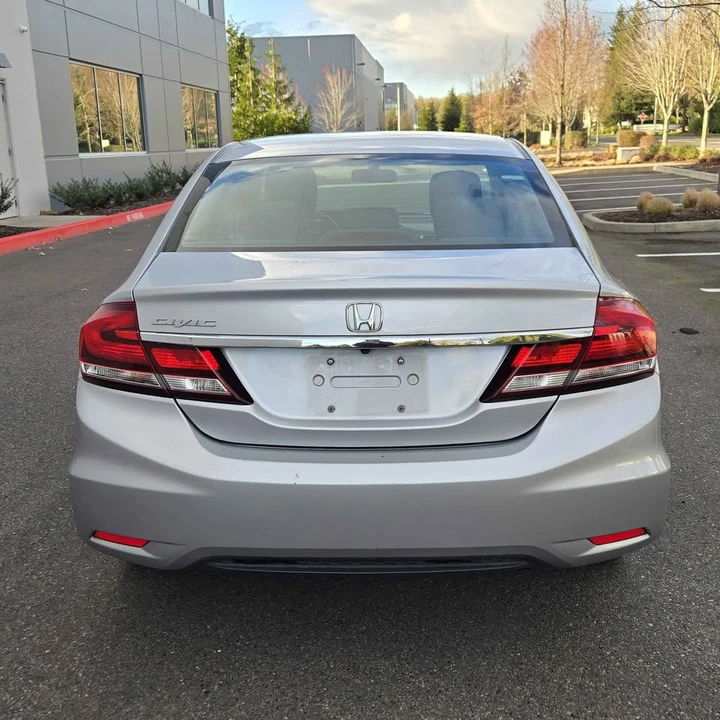 2015 Honda Civic 9th Gen - Image 6 of 20