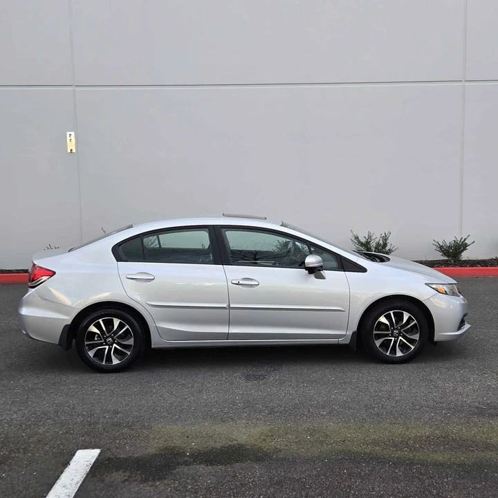 2015 Honda Civic 9th Gen - Image 4 of 20