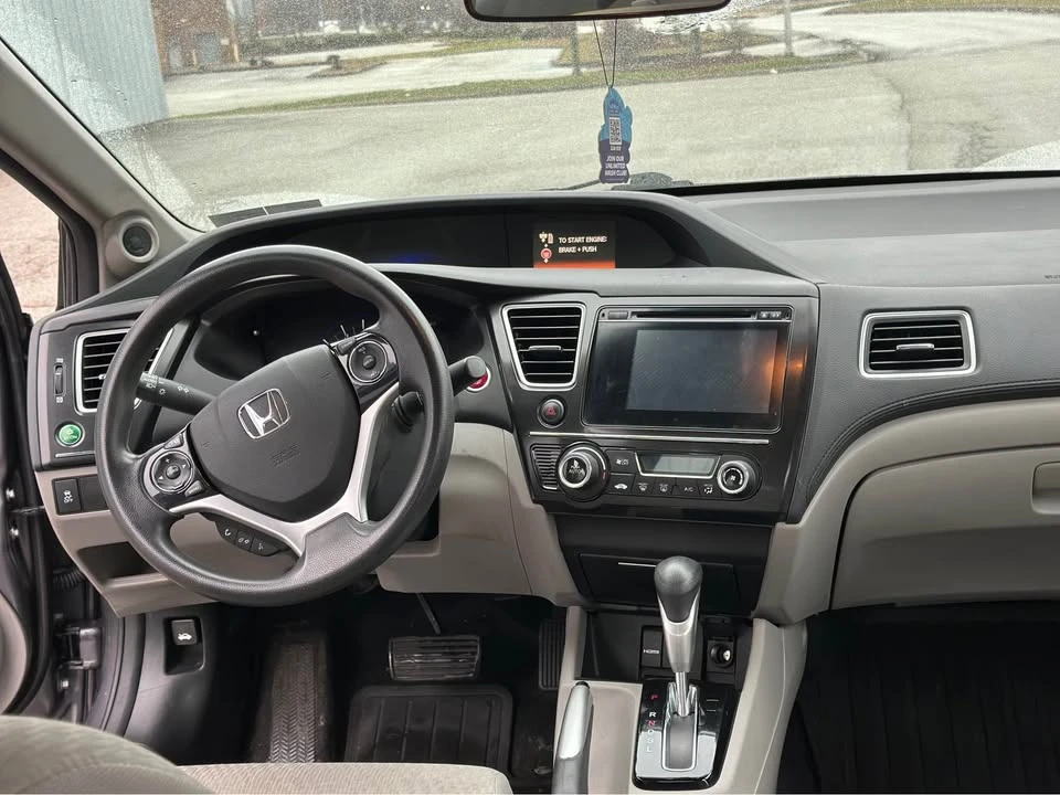 2015 Honda Civic 9th Gen - Image 14 of 18