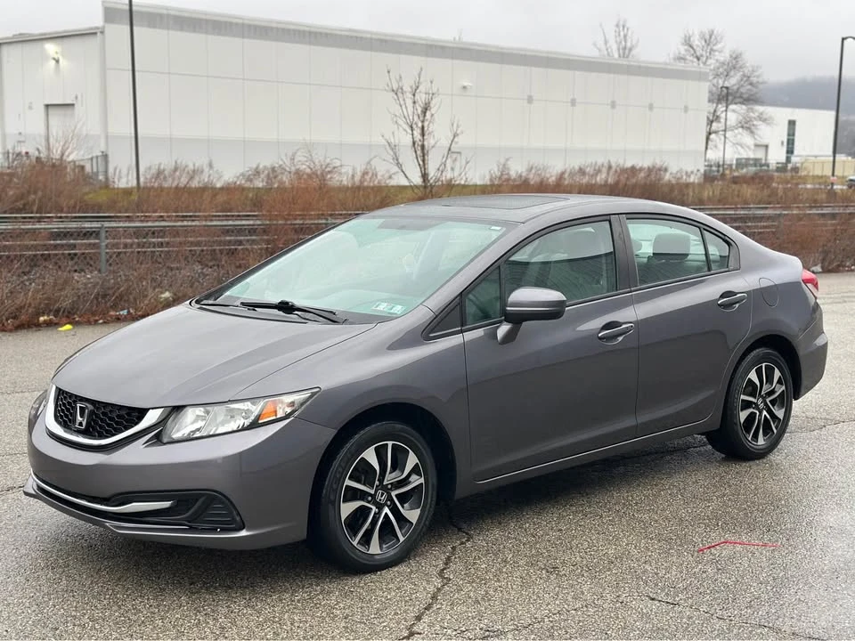 2015 Honda Civic 9th Gen - Image 2 of 18