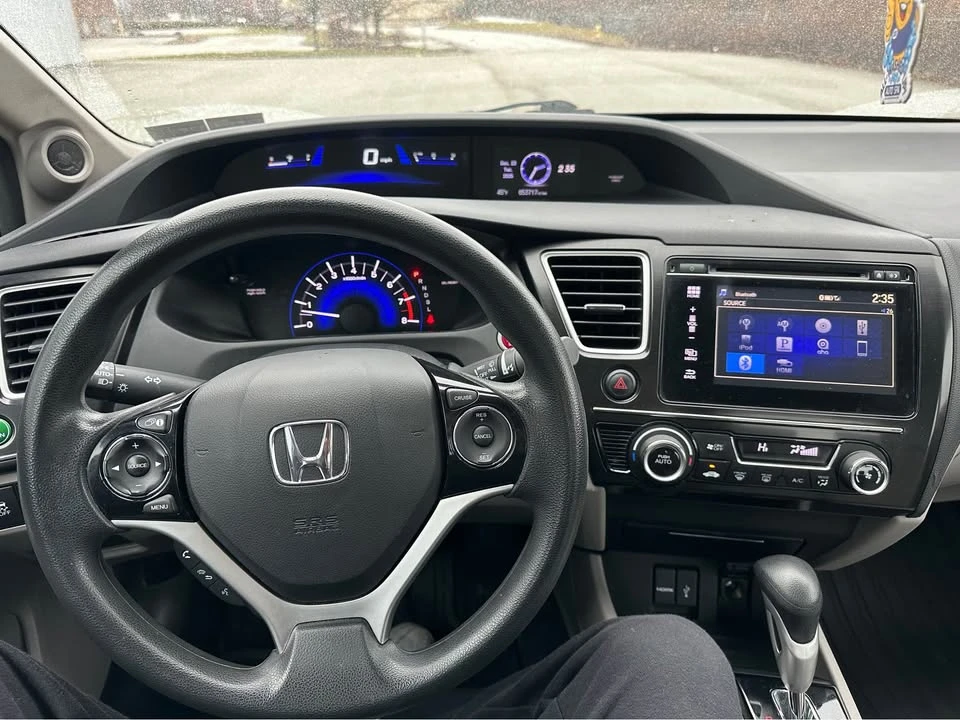2015 Honda Civic 9th Gen - Image 17 of 18
