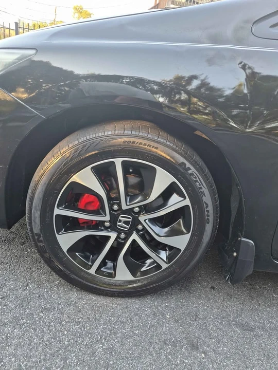 2015 Honda Civic 9th Gen - Image 15 of 18