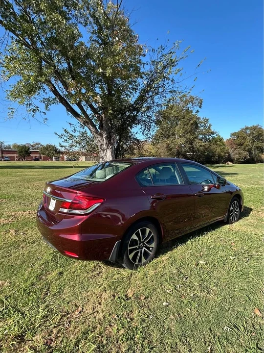 2015 Honda Civic 9th Gen - Image 4 of 16