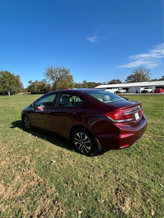 2015 Honda Civic 9th Gen - Image 5 of 16