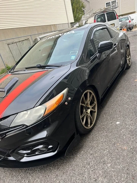 2015 Honda Civic 10th Gen - Image 4 of 19