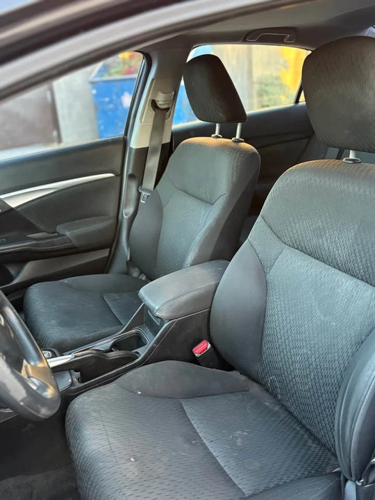 2015 Honda Civic 9th Gen - Image 7 of 12