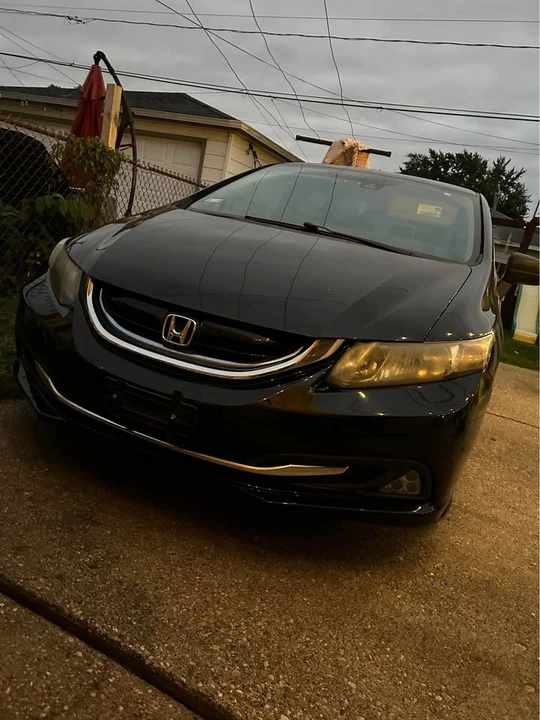 2015 Honda Civic 9th Gen - Image 3 of 6