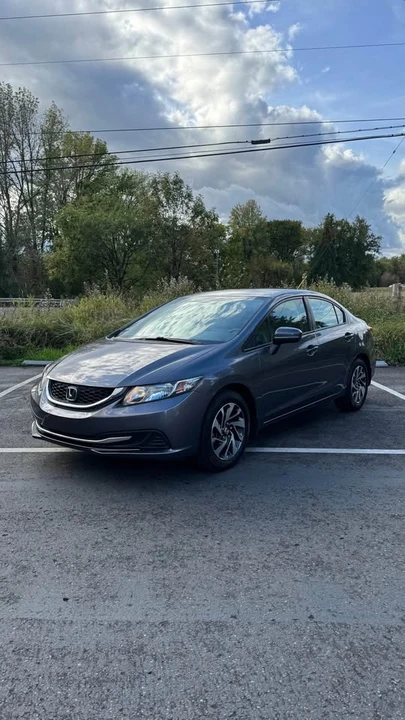2015 Honda Civic 9th Gen - Image 2 of 9