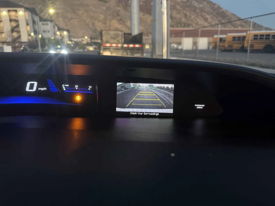 2015 Honda Civic 9th Gen - Image 9 of 12