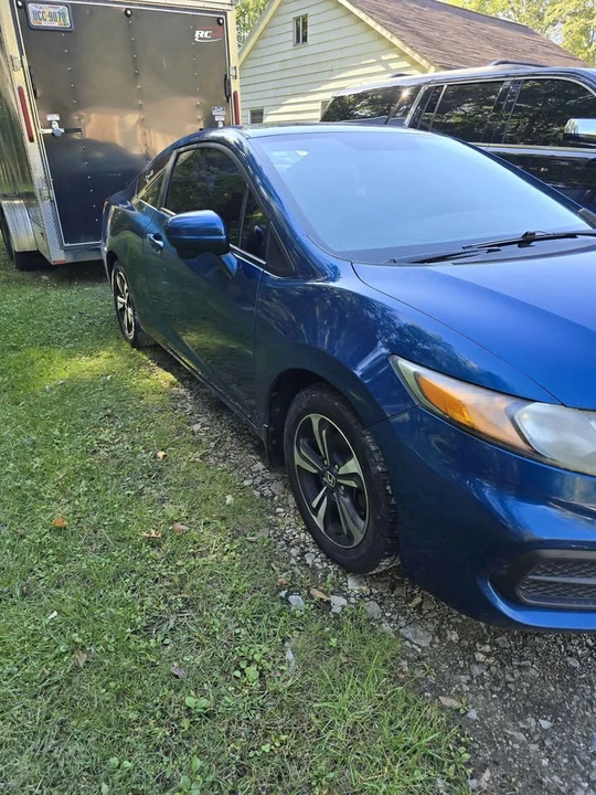 2015 Honda Civic 9th Gen - Image 2 of 3