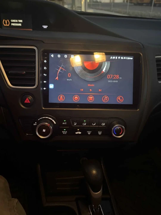 2015 Honda Civic 9th Gen - Image 10 of 12