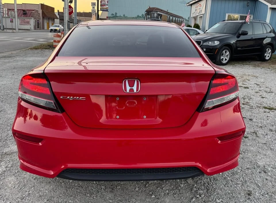 2015 Honda Civic 9th Gen - Image 8 of 19