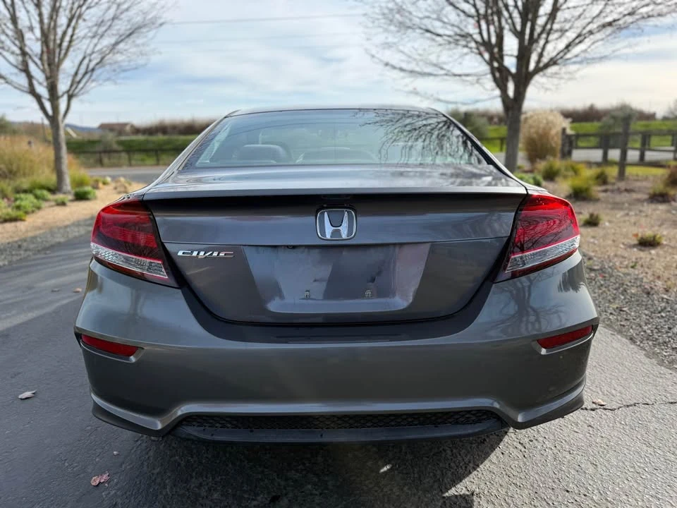 2015 Honda Civic 9th Gen - Image 6 of 10