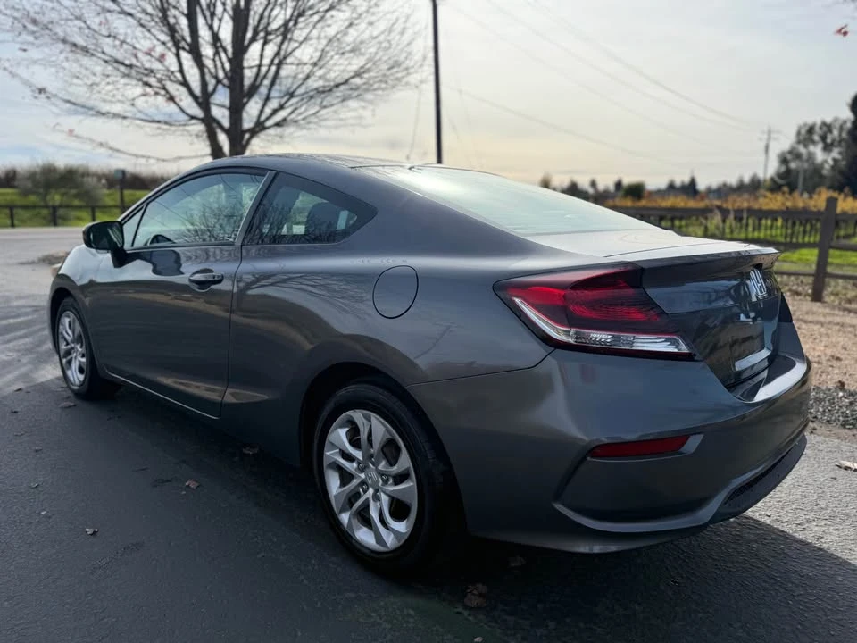 2015 Honda Civic 9th Gen - Image 4 of 10
