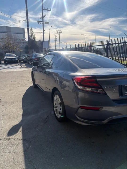 2015 Honda Civic 9th Gen - Image 4 of 6