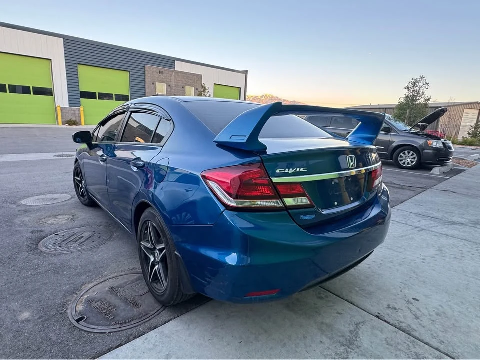 2015 Honda Civic 9th Gen - Image 4 of 11