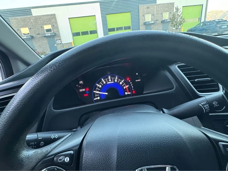 2015 Honda Civic 9th Gen - Image 8 of 11