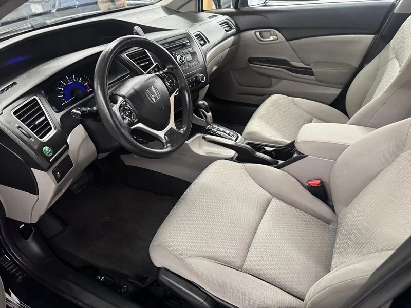 2015 Honda Civic 9th Gen - Image 10 of 17